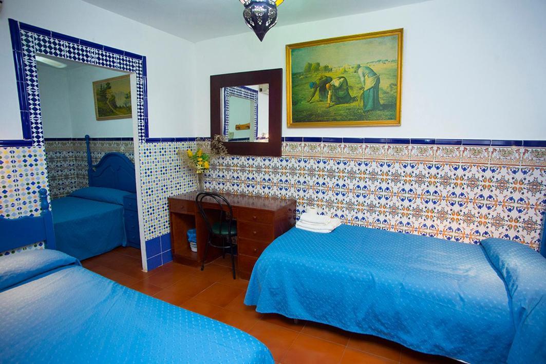 Pension Santa Maria La Blanca Sevilla Exterior foto
